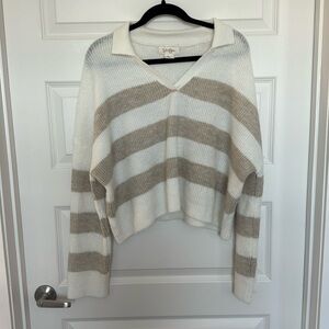 Striped sweater w/ collar